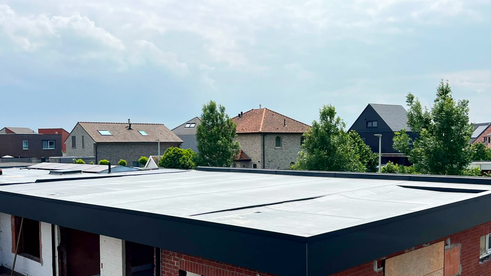 Plat dak EPDM